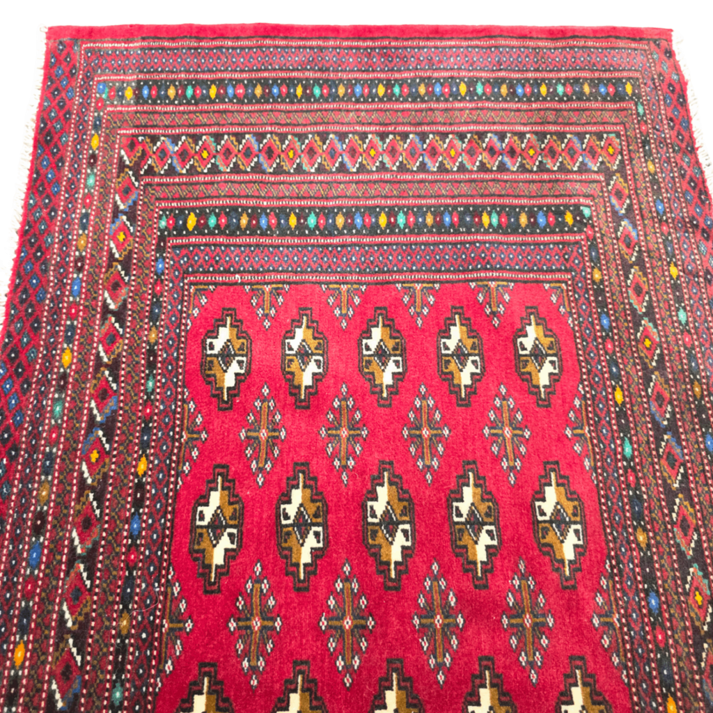 137 x 66 cm Hand-Knotted Persian Turkmen Rug