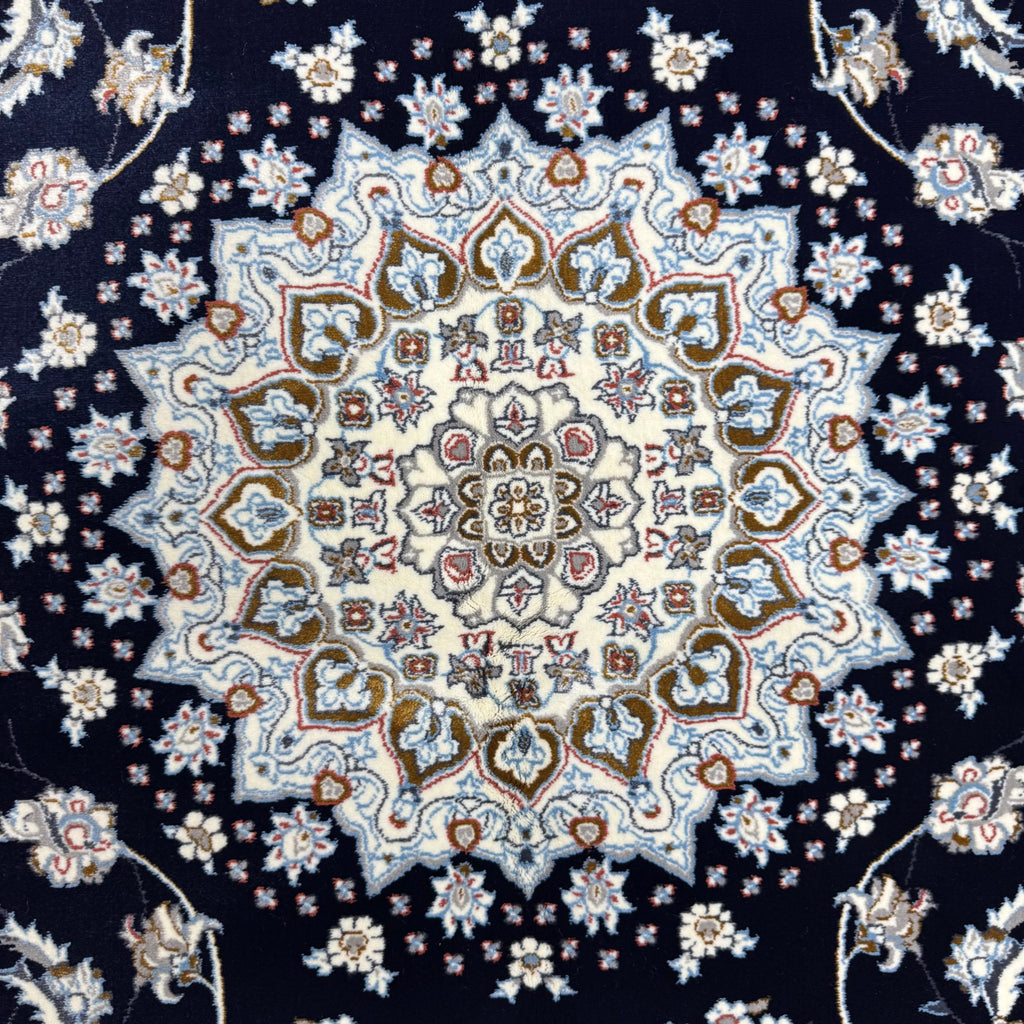 230cm x 160cm Floral Persian Design Machine Made Rug
