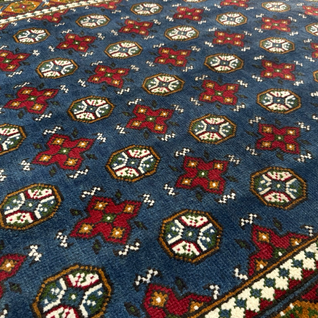 197 x 151 cm Hand-Knotted Color Afghan Akche