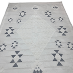 Modern grey Turkish rug detail