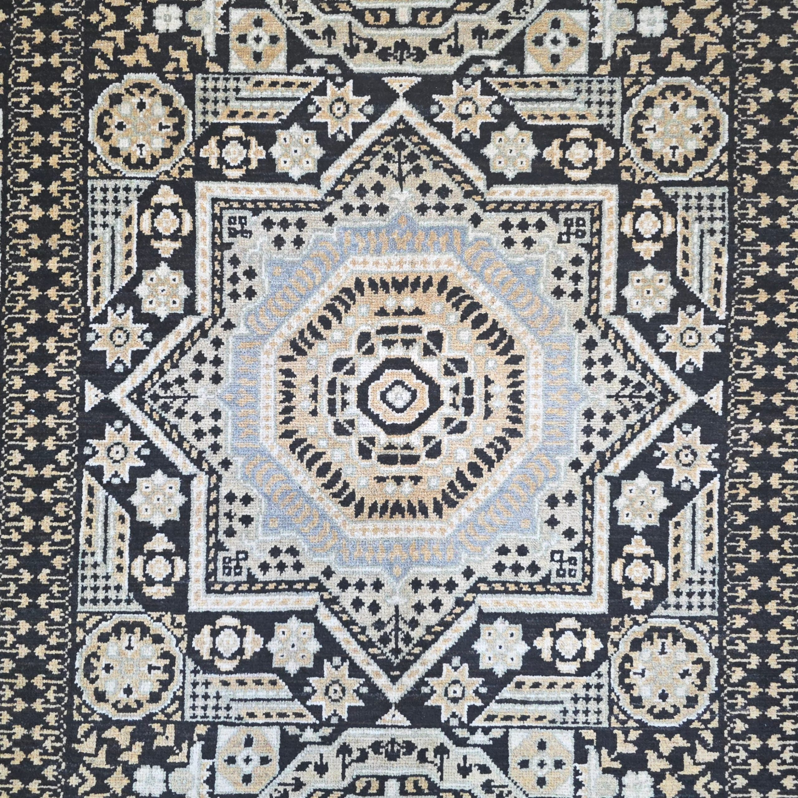 240 x 175 cm Hand-Knotted Chobi Mamluk Wool Rug