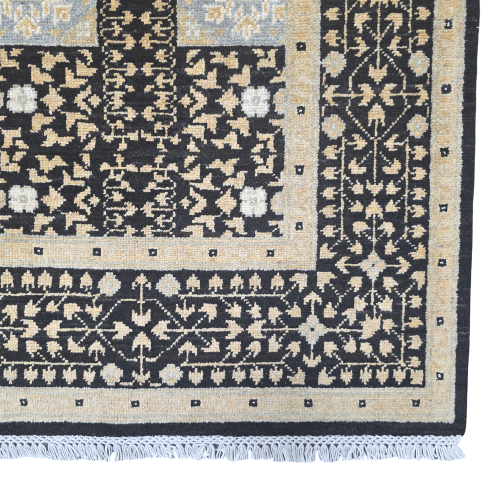 240 x 175 cm Hand-Knotted Chobi Mamluk Wool Rug