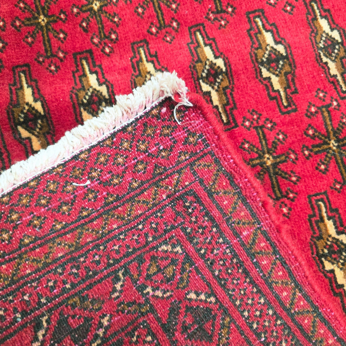 140 x 63 cm Hand-Knotted Persian Turkmen Rug