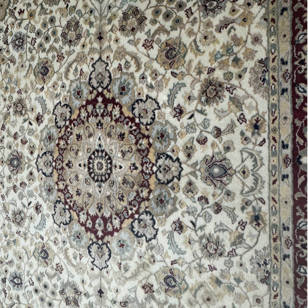 275 x 186 cm Hand-Knotted Vintage Persian Kashan Cream Wool Rug