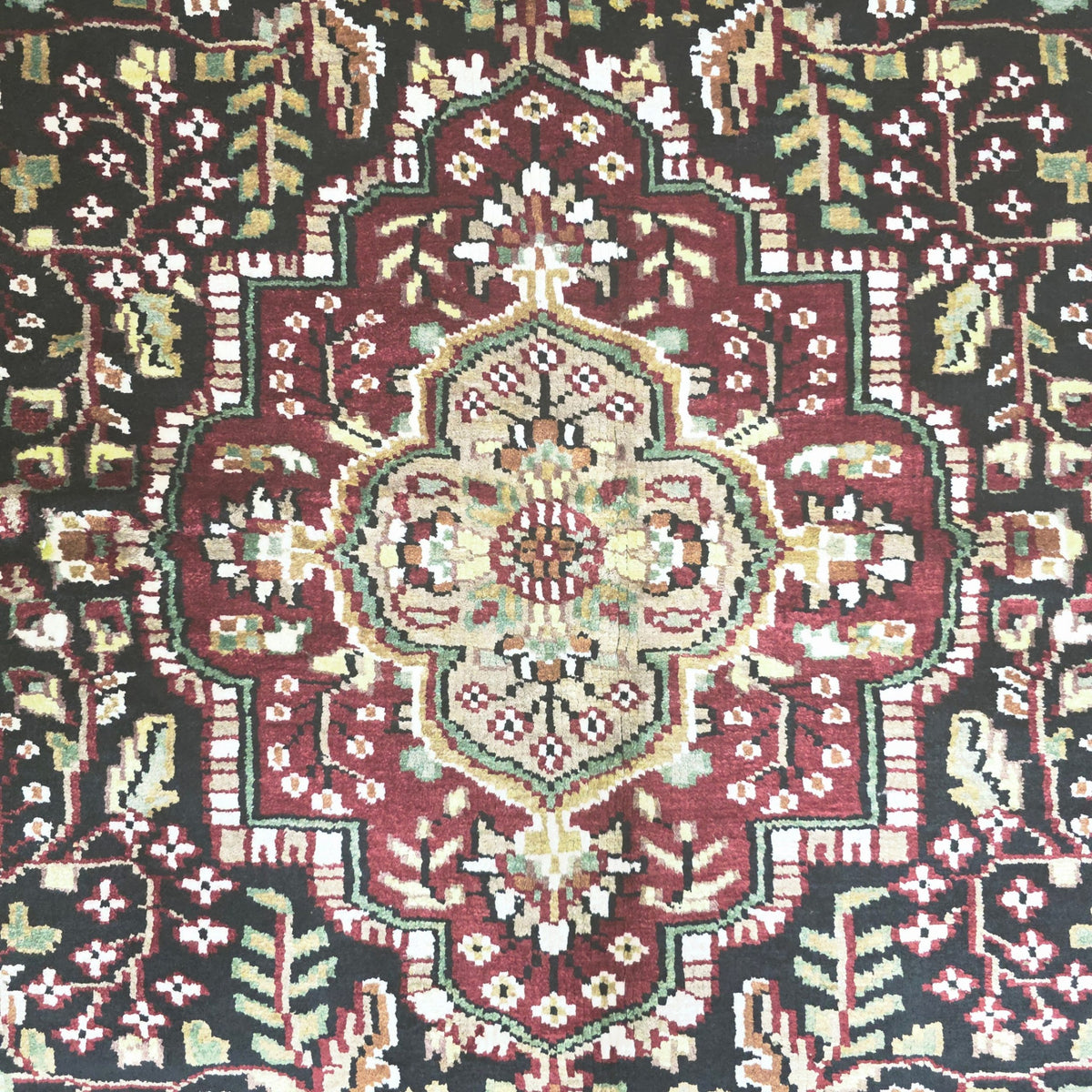 225 x 150 cm Hand Knotted Indian Silk Jaipur Oriental Rug