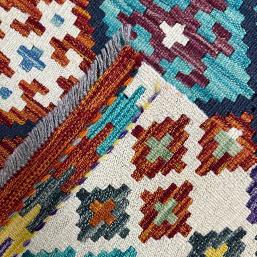 143 × 103 cm Hand-Woven Afghan Kilim Rug – Wool Flatweave