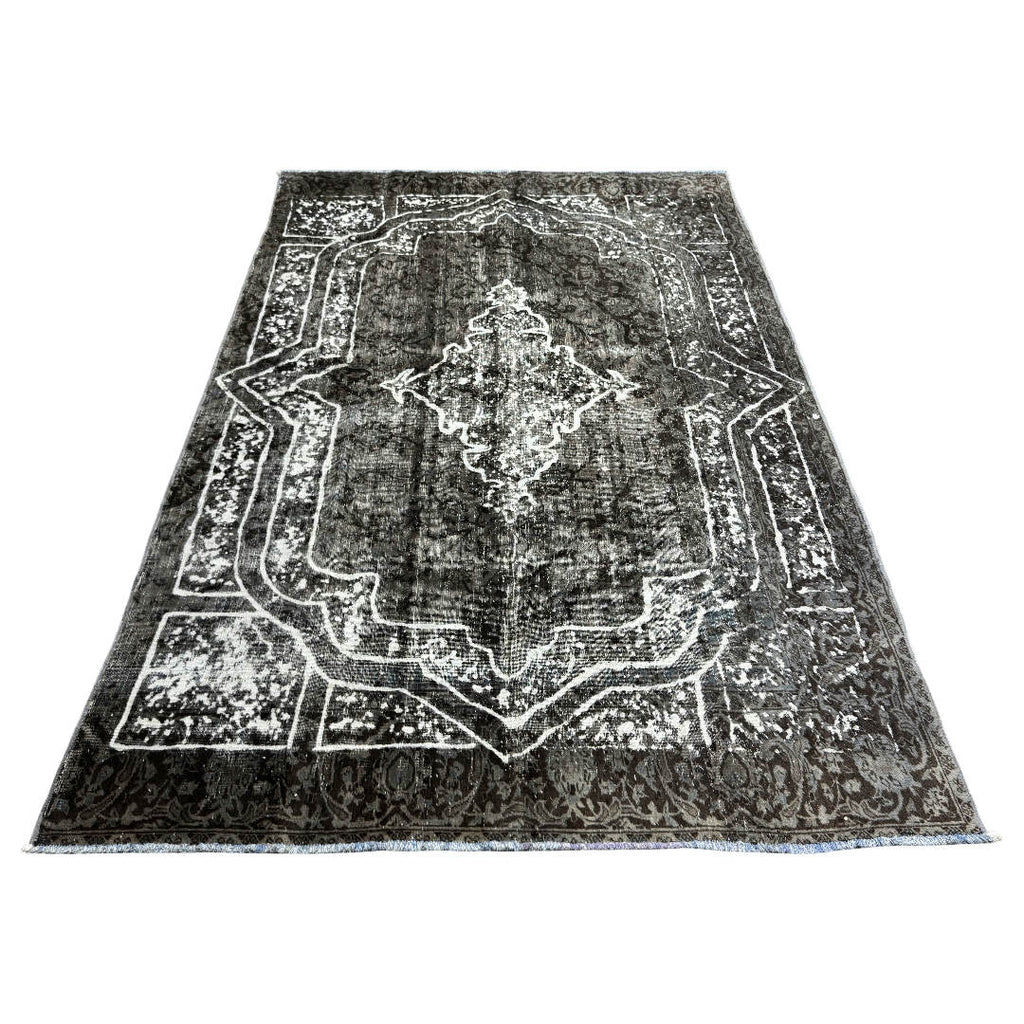 269 x 182 cm Hand-Knotted Ultra Vintage Persian Wool Rug