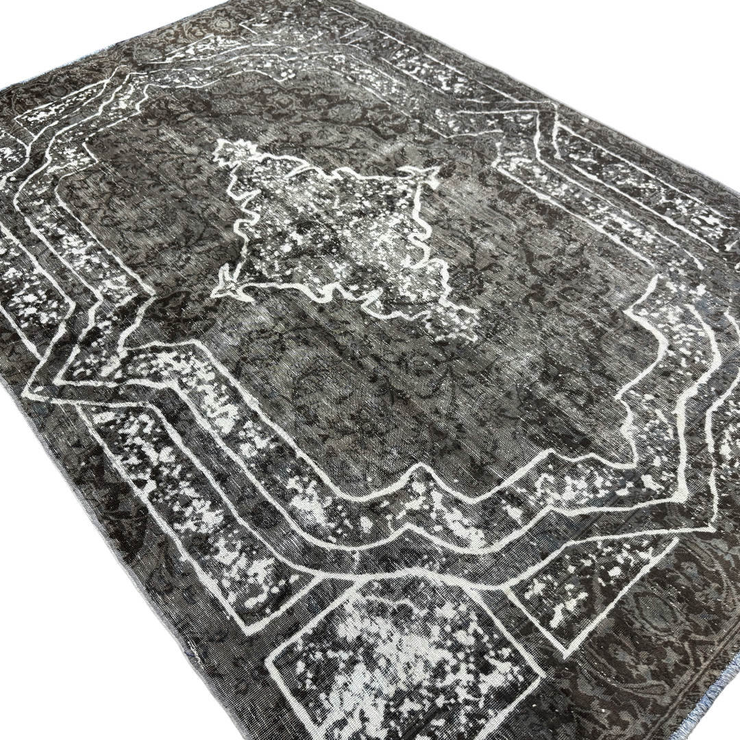 269 x 182 cm Hand-Knotted Ultra Vintage Persian Wool Rug