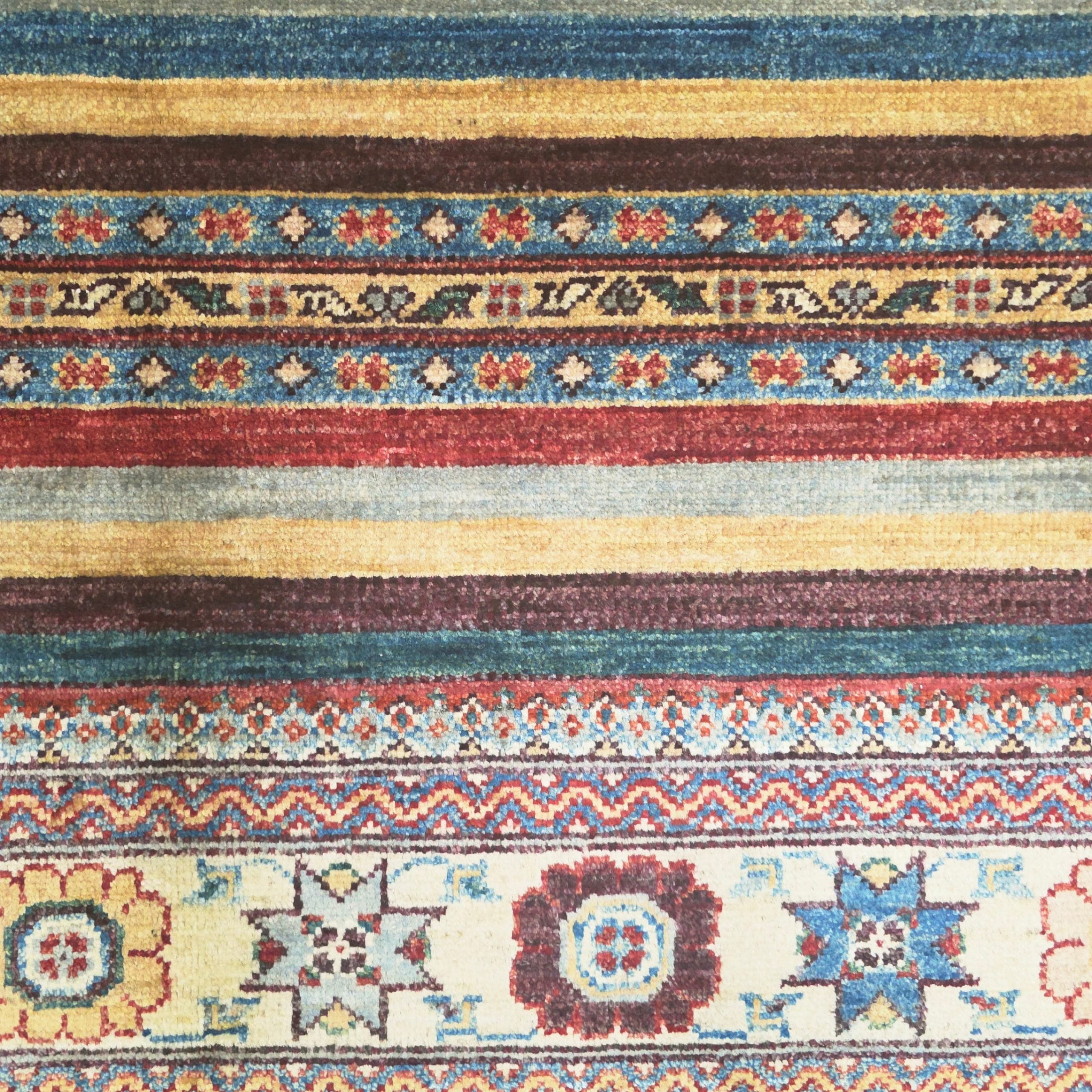 203 x 155 cm Afghan Chobi Hand-Knotted Wool Rug