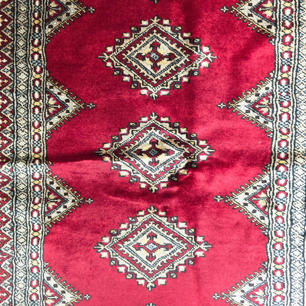 150 x 93 cm Hand Knotted Red Karachi Bokhara – Wool Rug