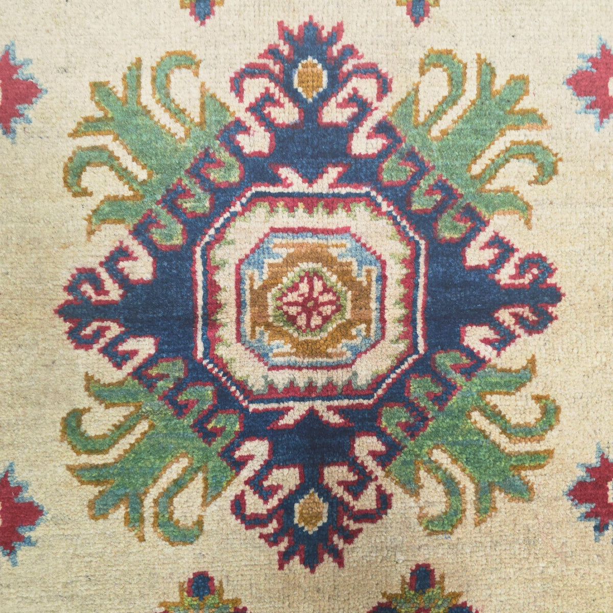 185 x 123 cm Hand Knotted Afghan Kazak Rug