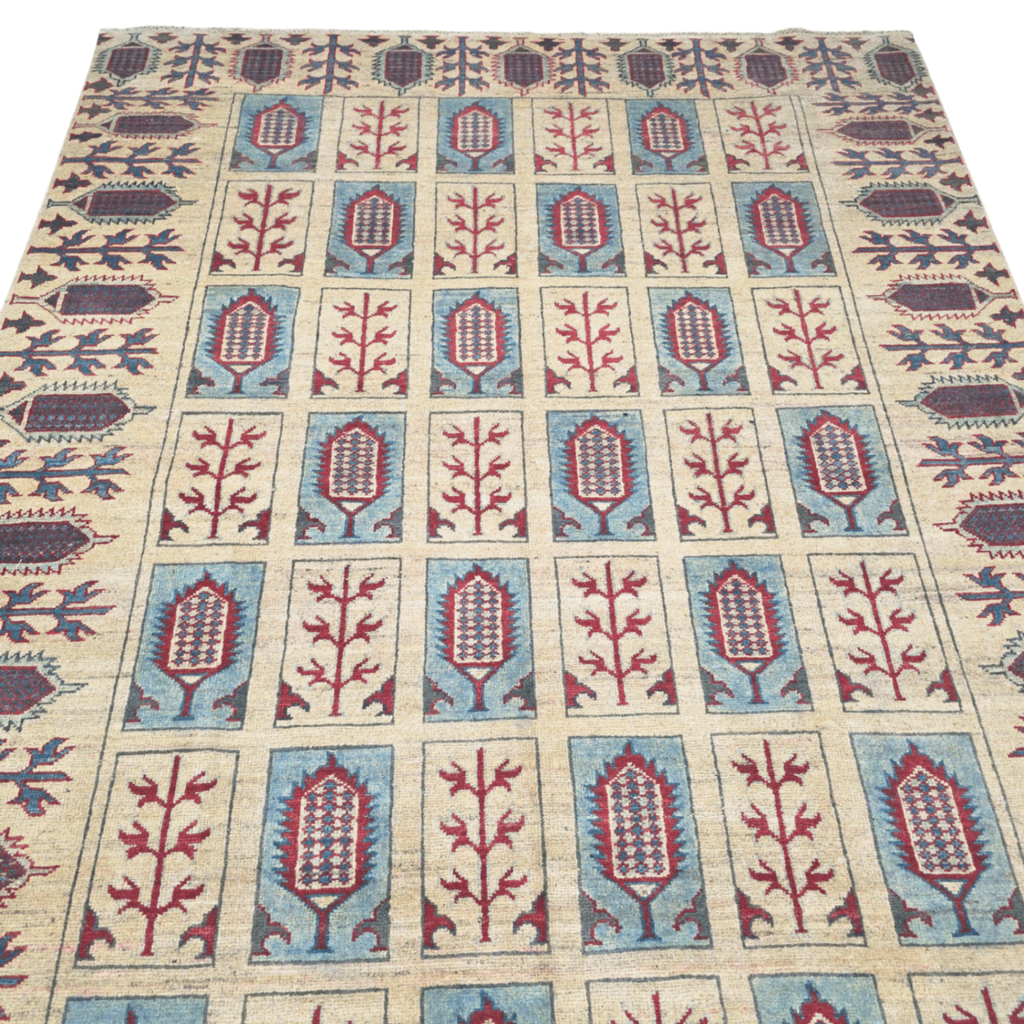 244 x 180 cm Handmade Bakhtiari Chobi Wool Rug