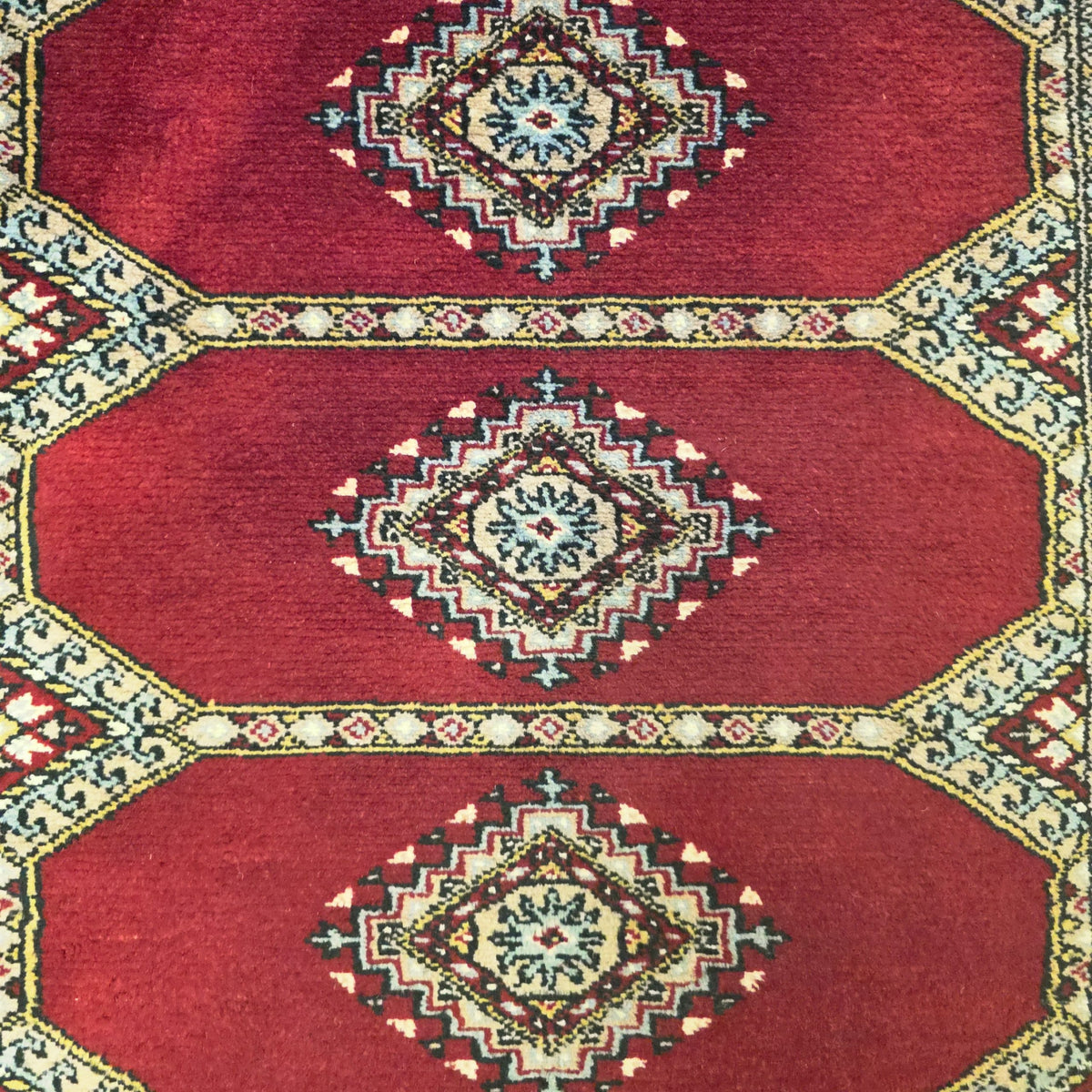 153 x 91 cm Hand Knotted Red Karachi Bokhara – Wool Rug