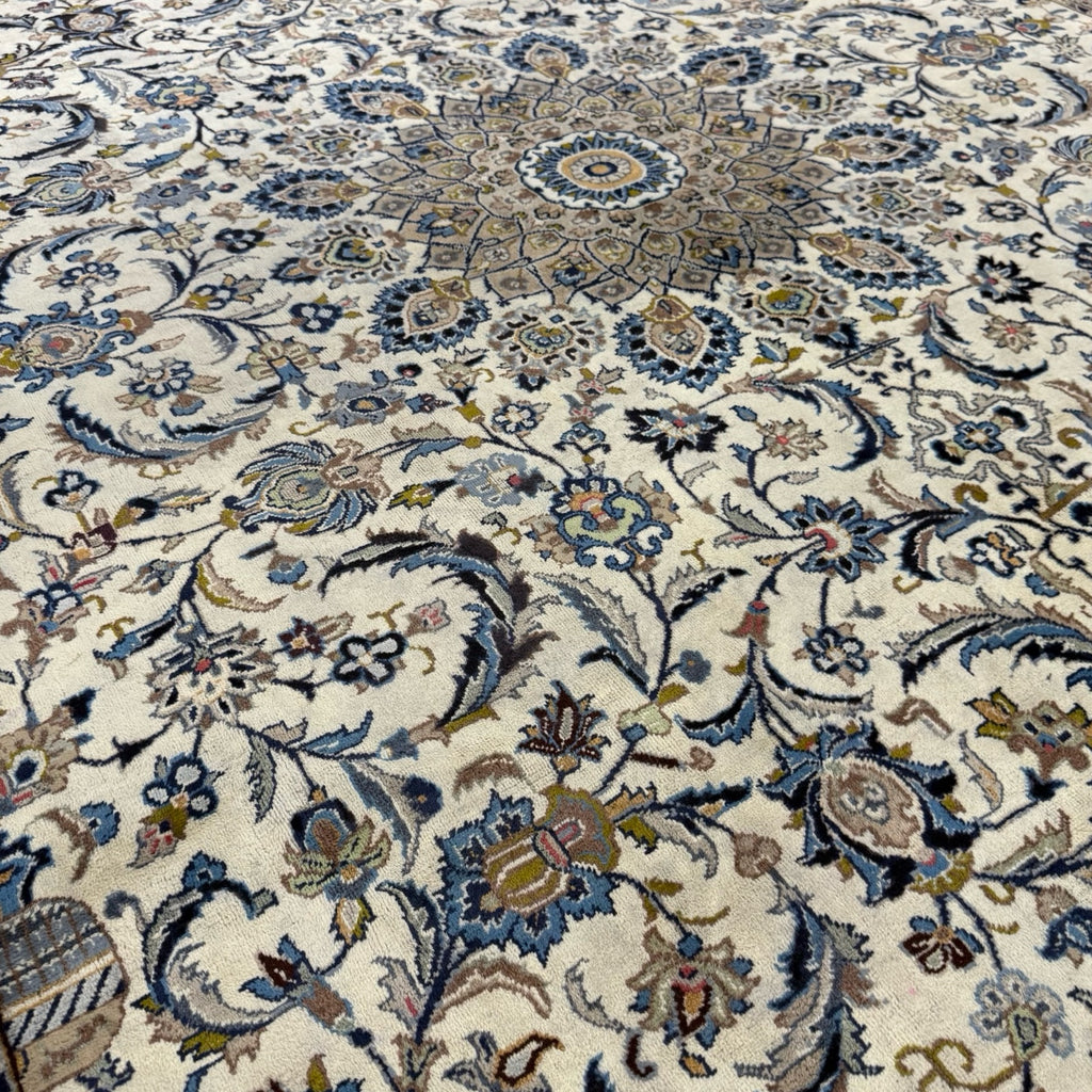345 x 255 cm Hand Knotted Ivory Persian Fine Mashad Wool Rug