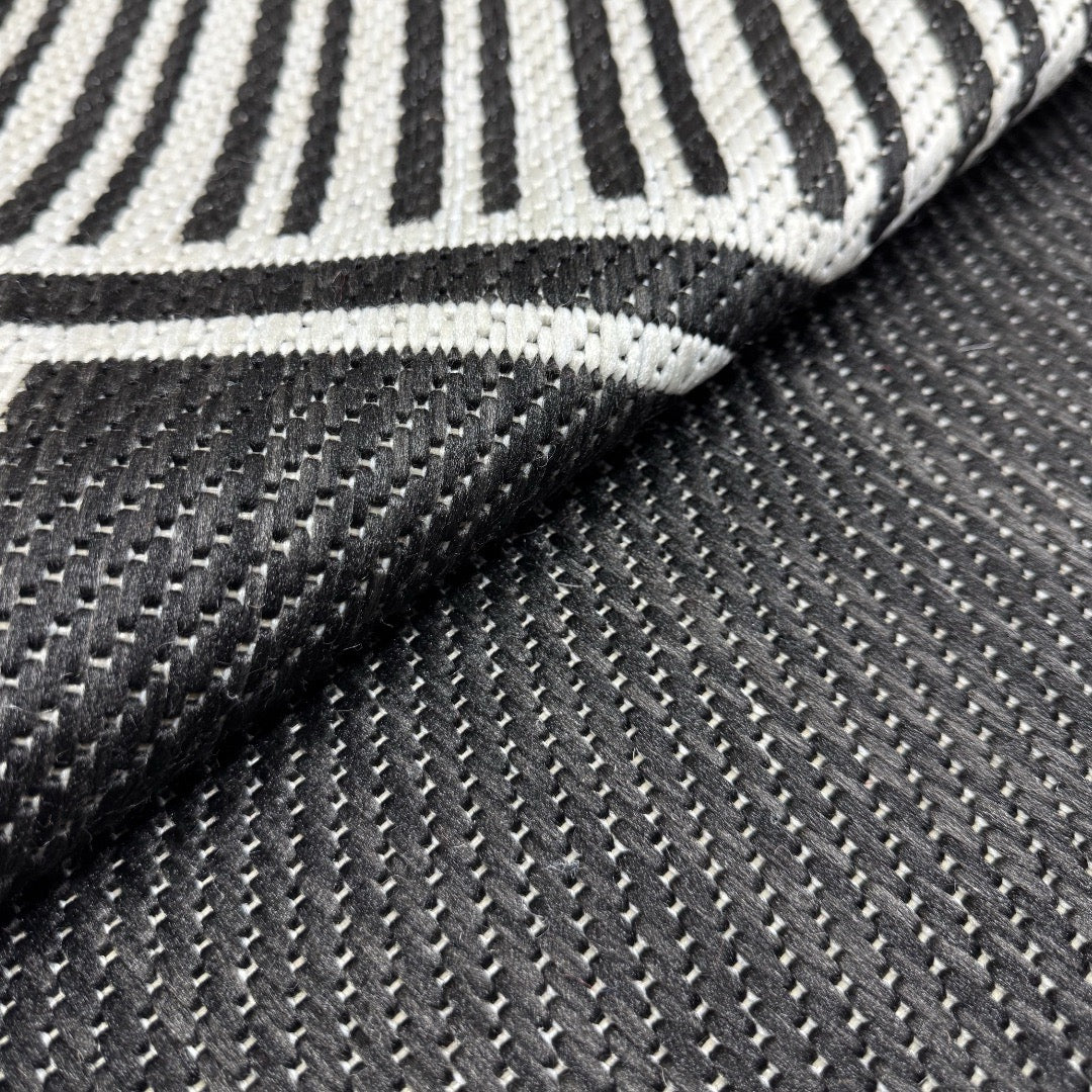 220 x 160 cm Black/Grey Reversible Indoor/Outdoor Rug