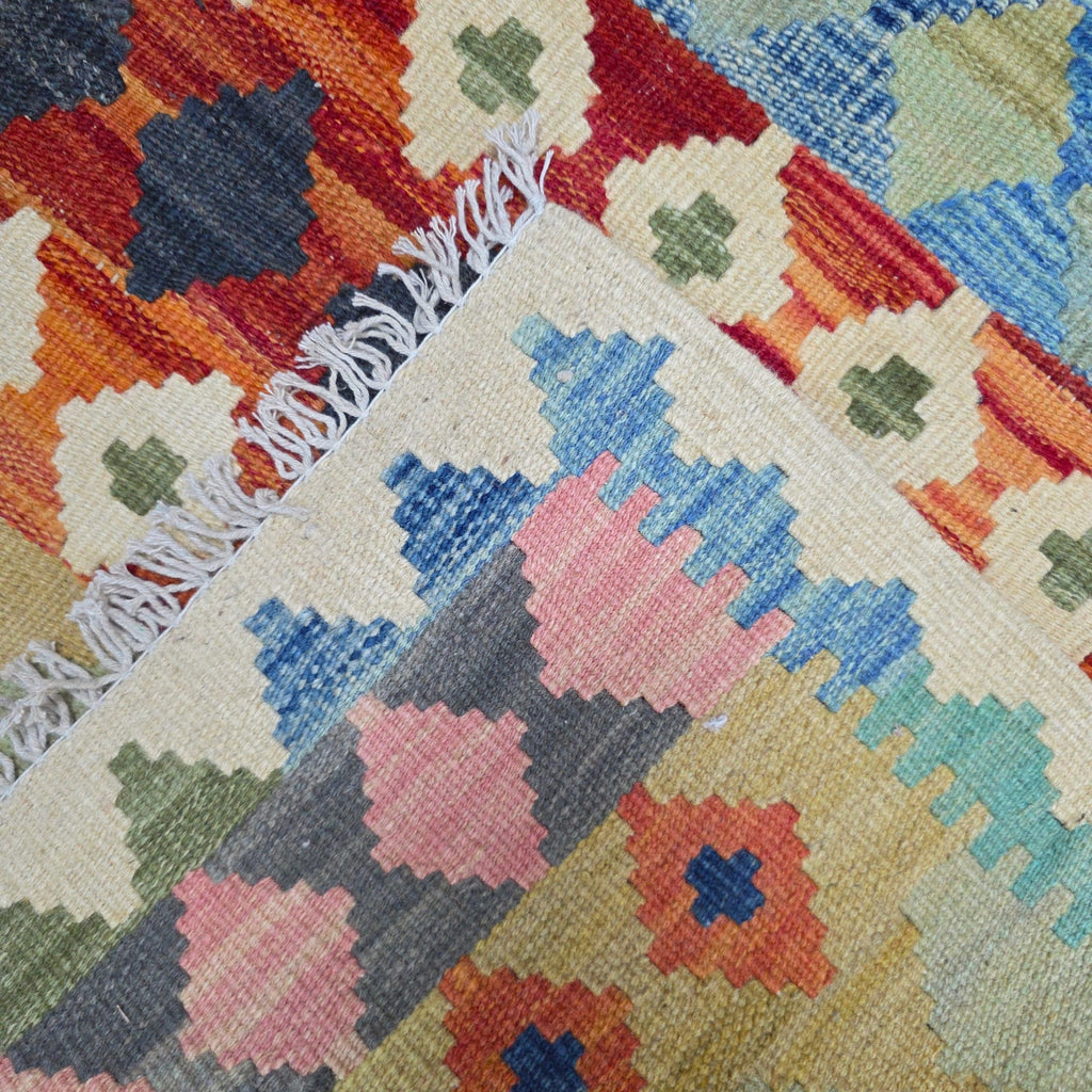 125 x 84 cm Hand-Woven Afghan Kilim Rug