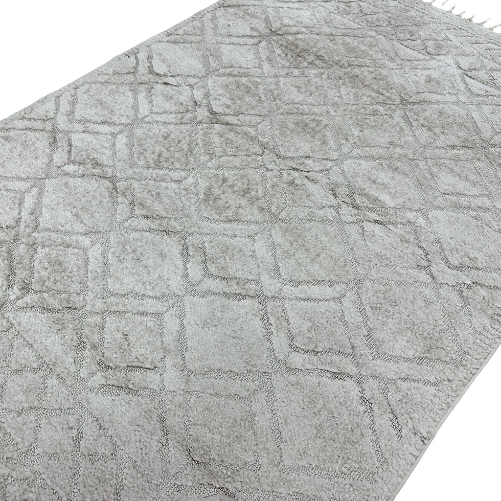 230 x 160 cm Turkish Machine Made Rug