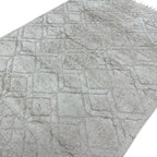 230 x 160 cm Turkish Machine Made Rug