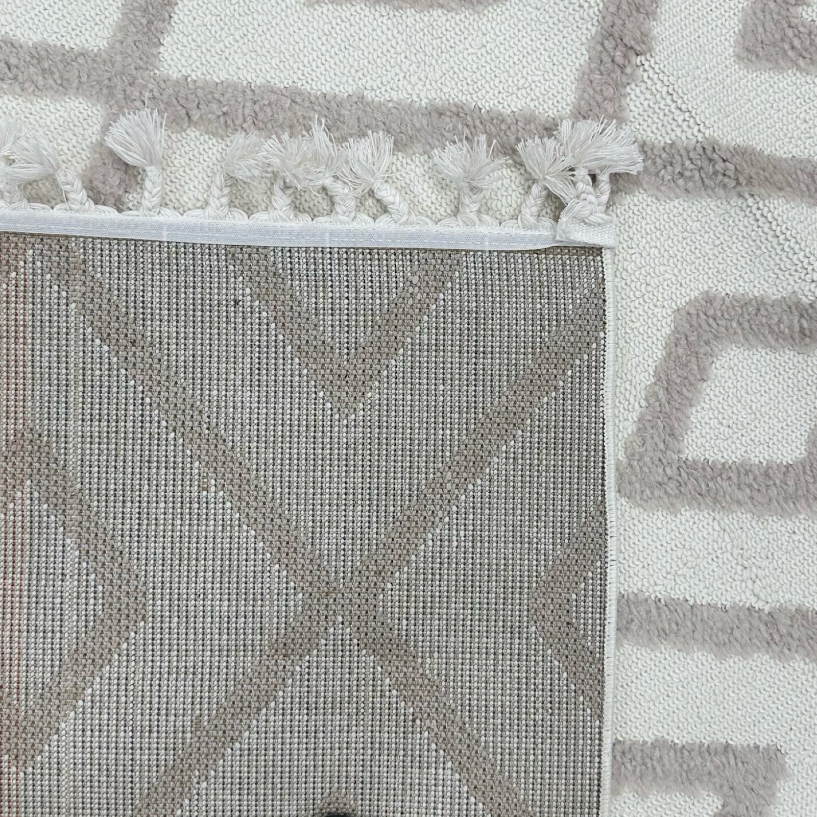 230 x 160 cm Moroccan Style Diamond Pattern Rug