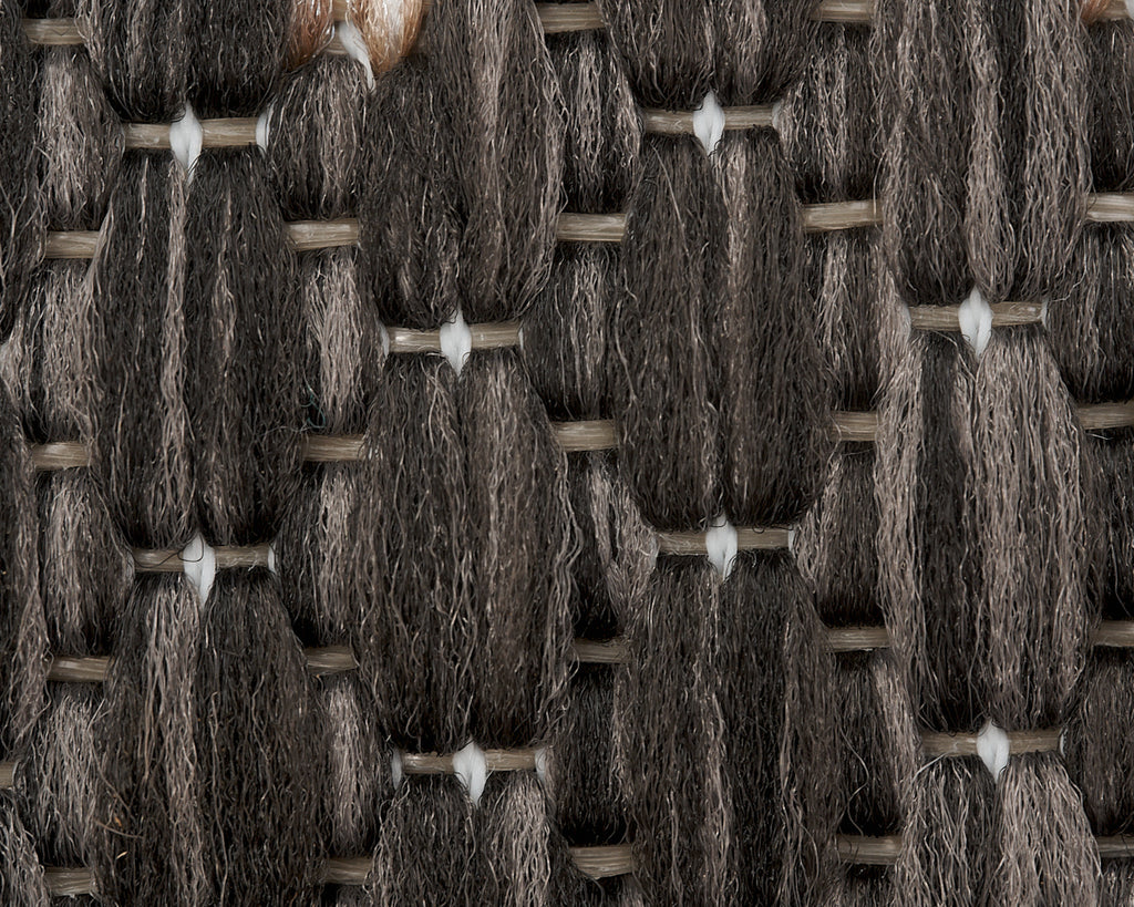 Reversible Indoor/Outdoor Rug – Natural & Black, Design 1