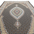 230 x 160 cm Persian Design Machine Made Rug
