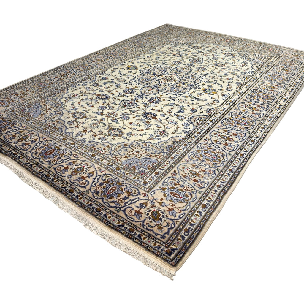 300 x 207 cm Hand-Knotted Persian Kashan Cream Rug
