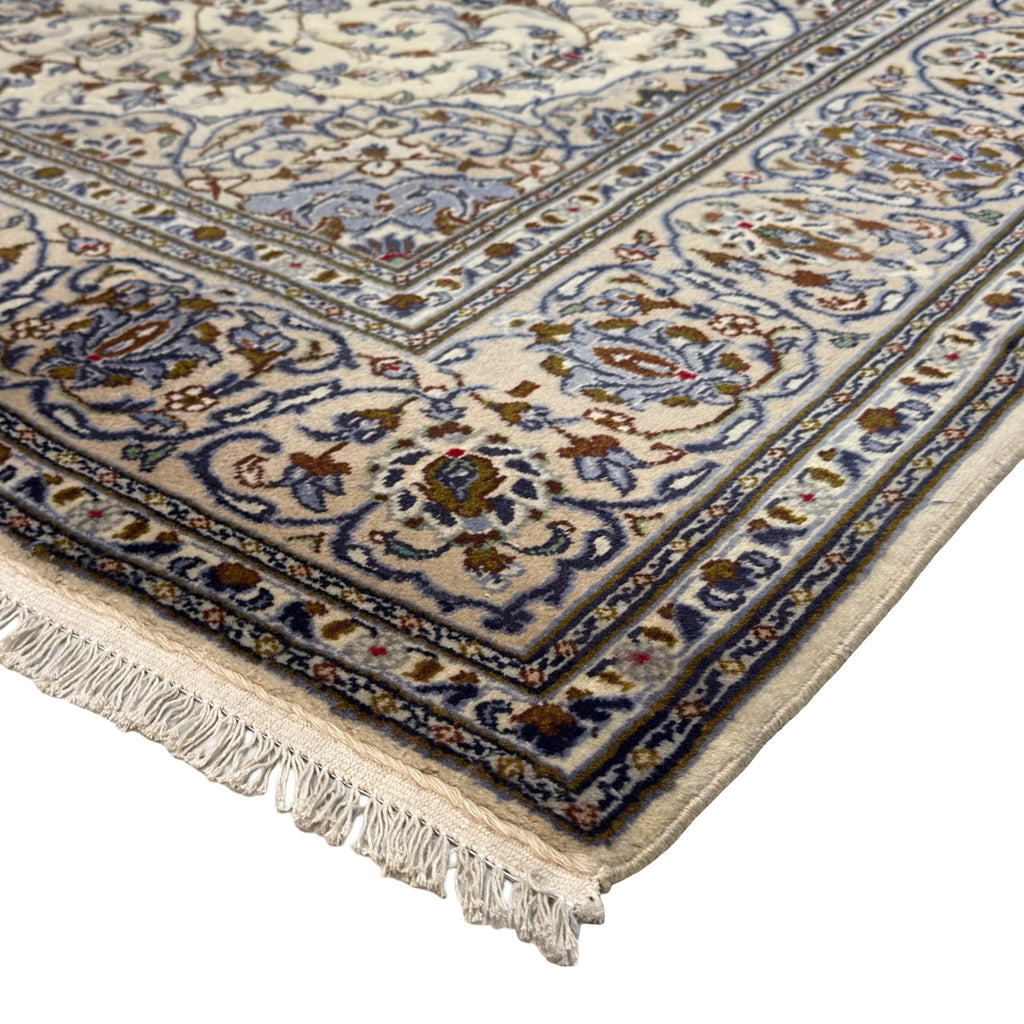 300 x 207 cm Hand-Knotted Persian Kashan Cream Rug