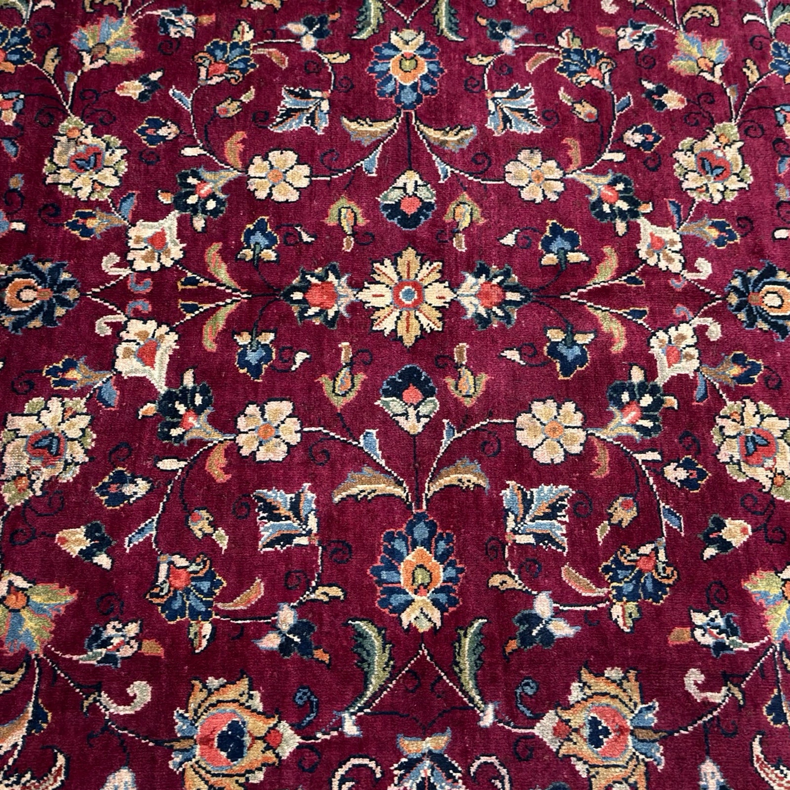 290 x 200 cm Hand-Knotted Persian Sarough All-Over Floral Rug
