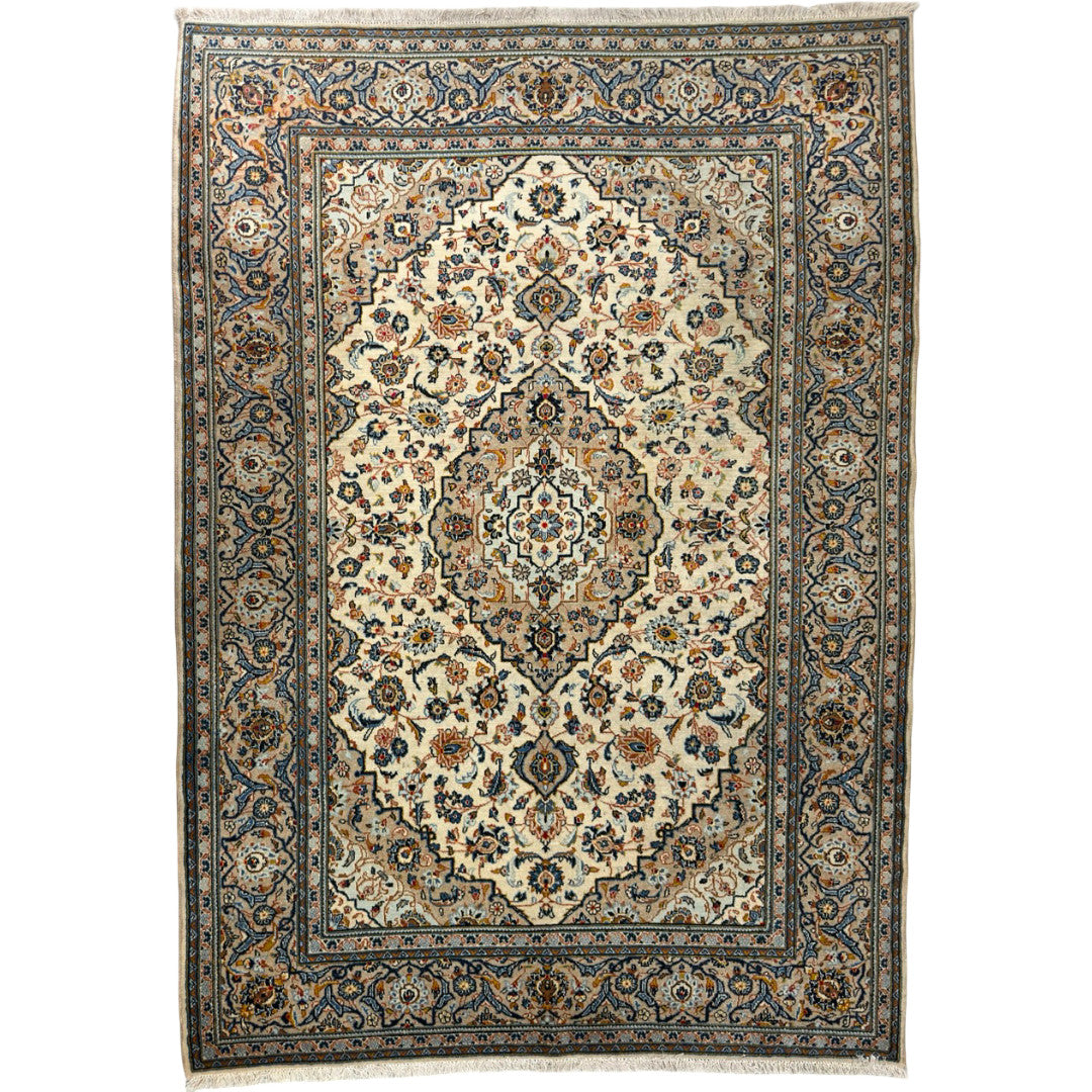 276 × 176 cm Persian Kashan Hand-Knotted Rug