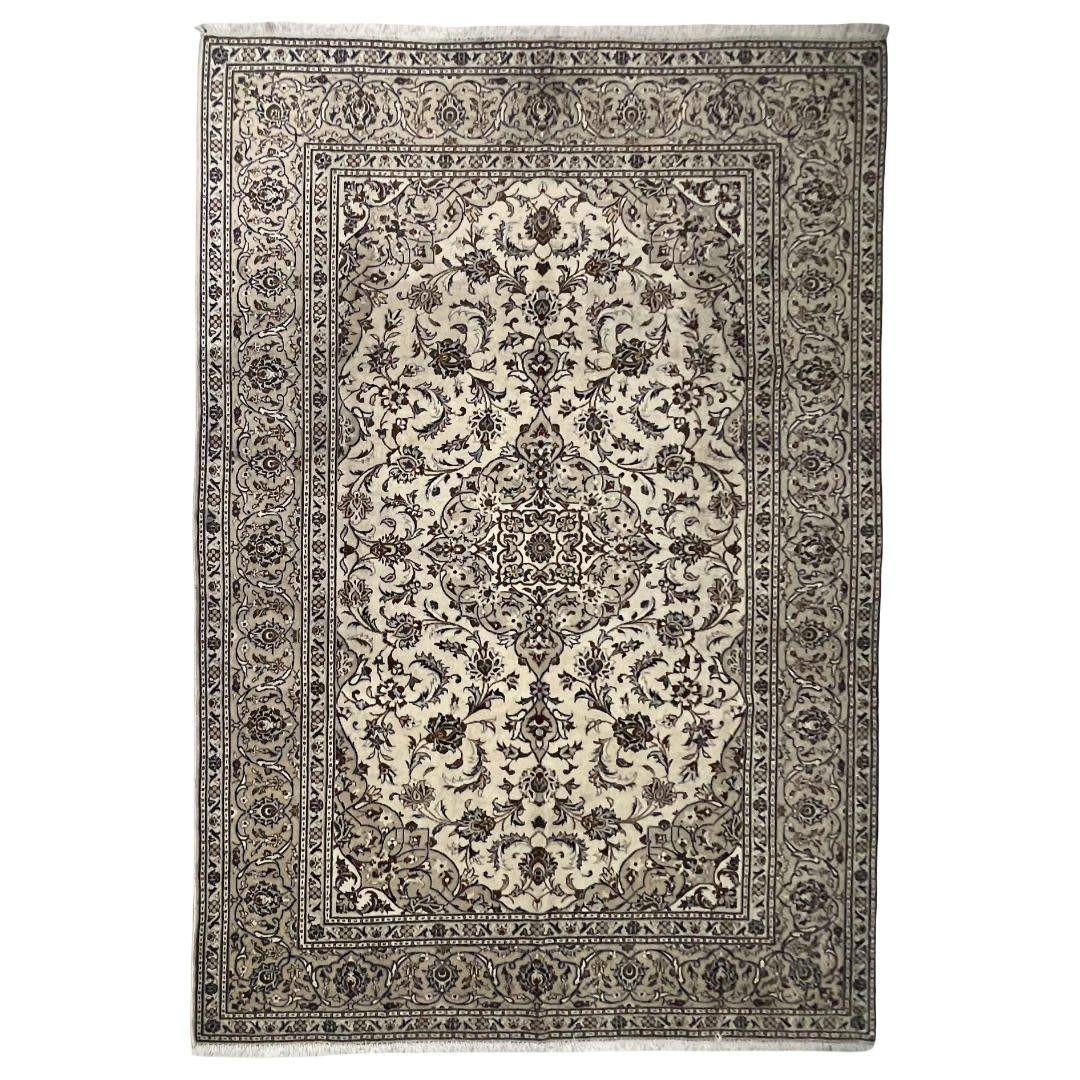 285 x 190 cm Hand-Knotted Persian Cream Kashan Wool Rug