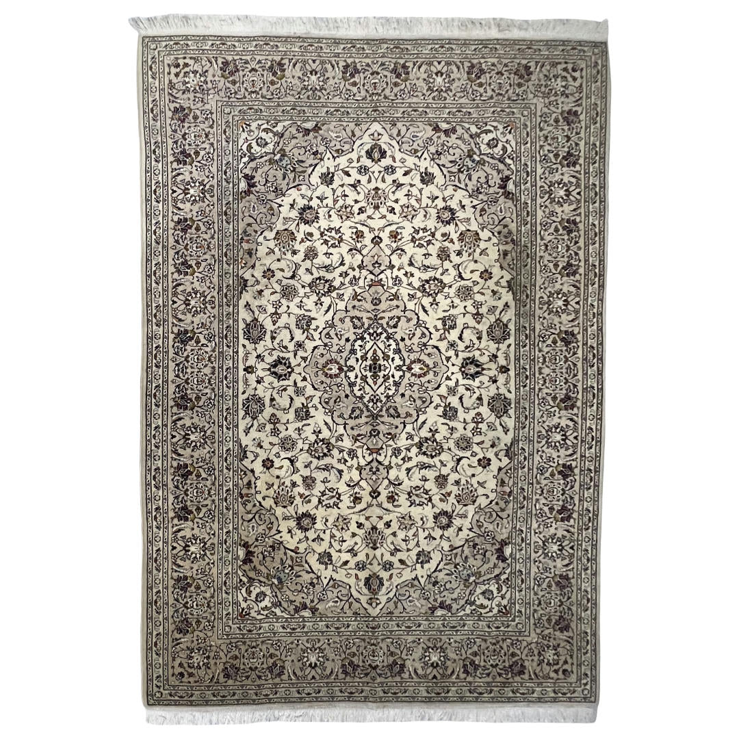 290 x 193 cm Hand-Knotted Persian Floral Kashan Cream Rug