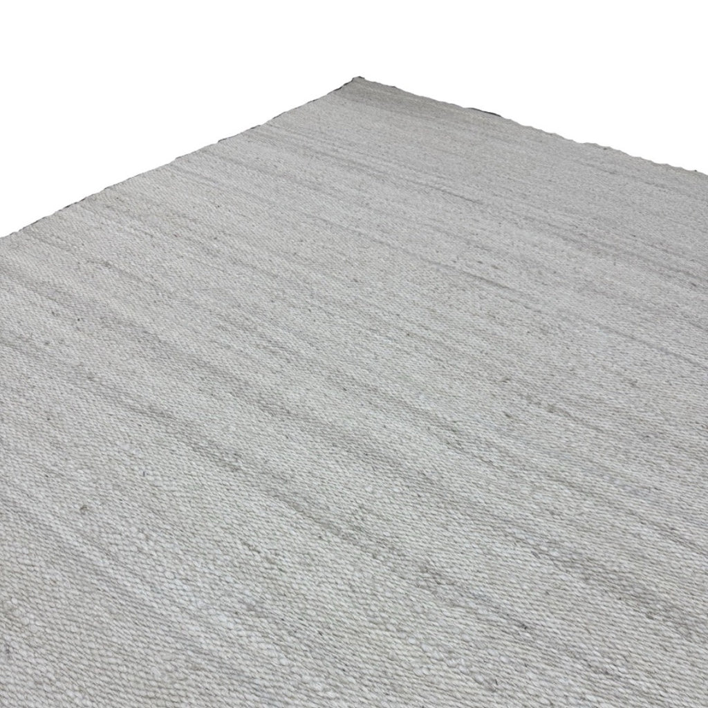 272 x 203 cm Handwoven Jute Rug – Natural White Textured Design