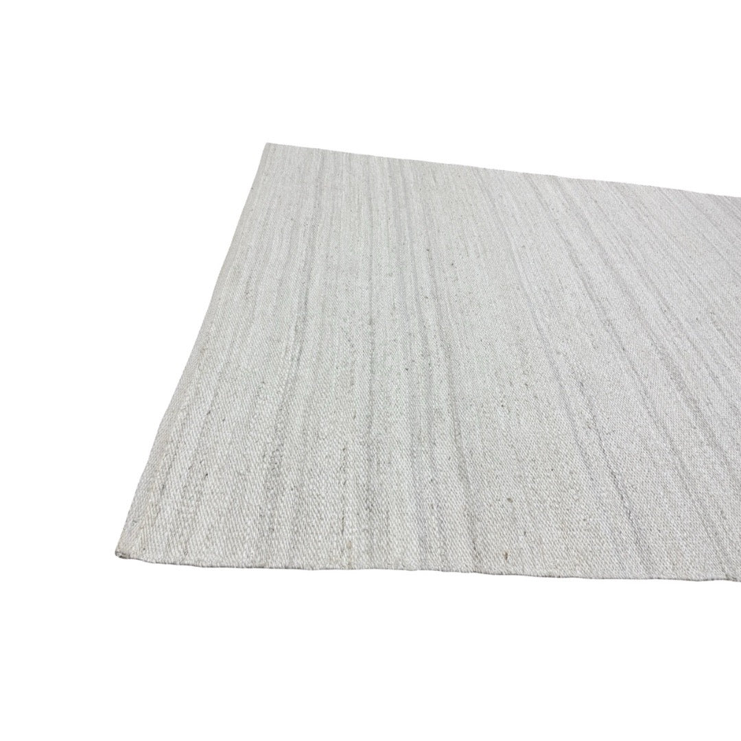 272 x 203 cm Handwoven Jute Rug – Natural White Textured Design