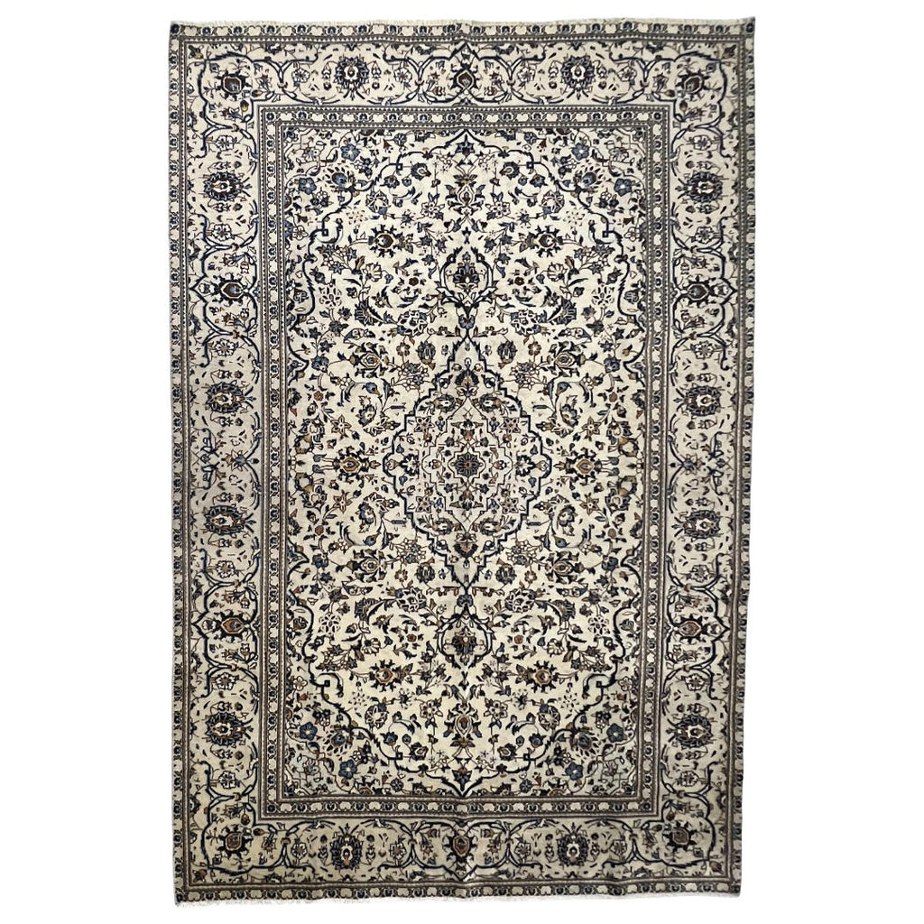 300 x 188 cm Hand-Knotted Persian Kashan Floral Rug