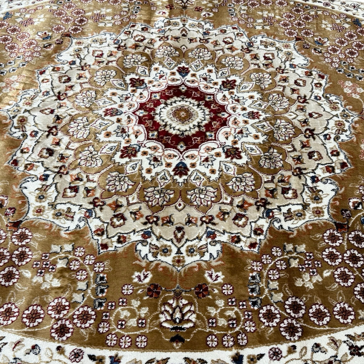 340 x 240 cm Machine Made Persian Design Rug