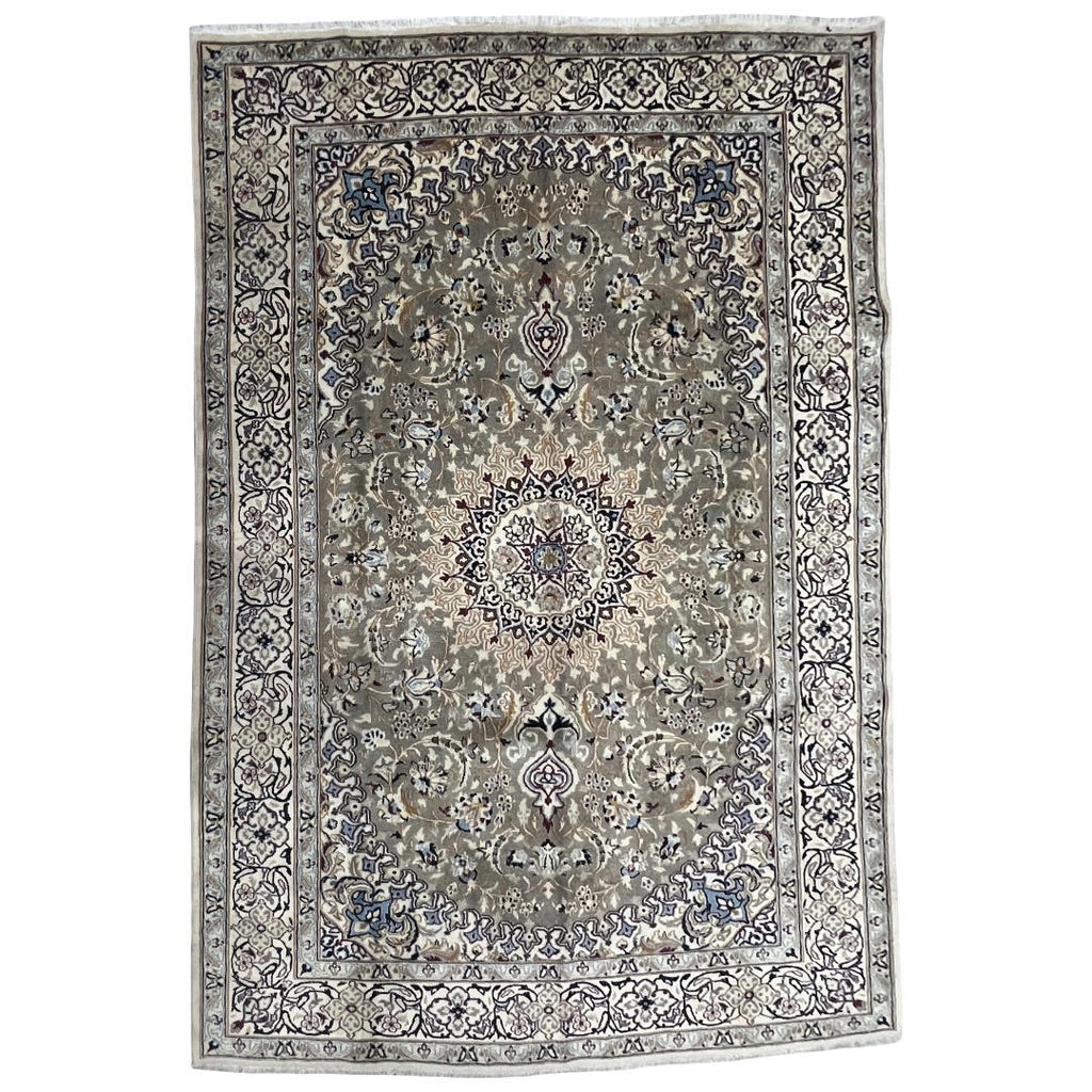 305 x 197 cm Hand-Knotted Persian Nain Wool Rug