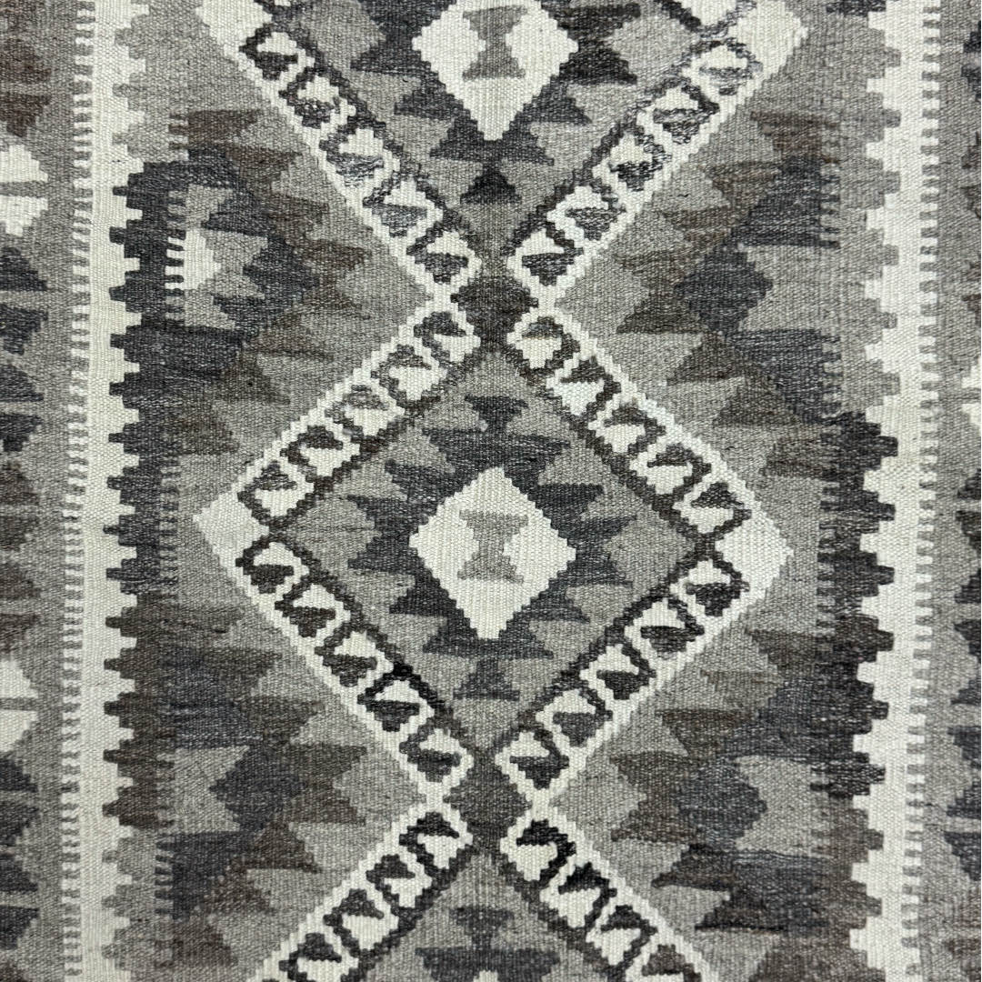 148 × 103 cm Hand-Woven Afghan Kilim Rug – Wool Flatweave