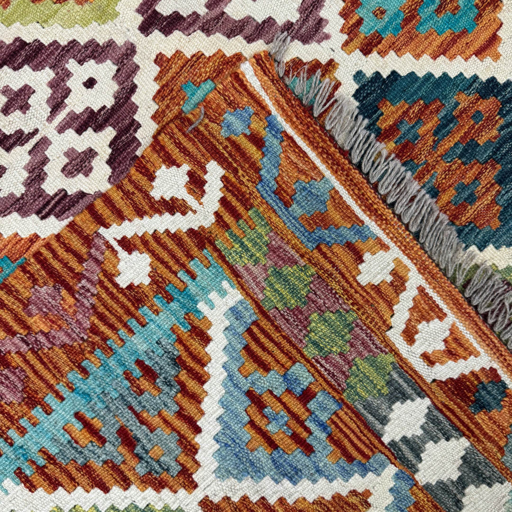 205 × 158 cm Hand-Woven Afghan Kilim Rug – Wool Flatweave