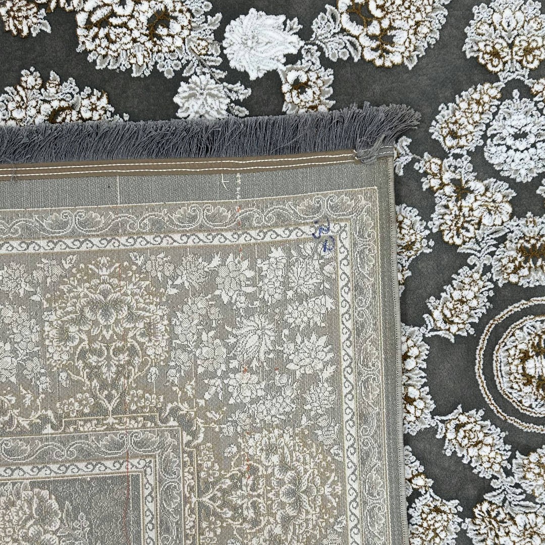 350cm x 250cm Persian Isfahan Floral Design Rug