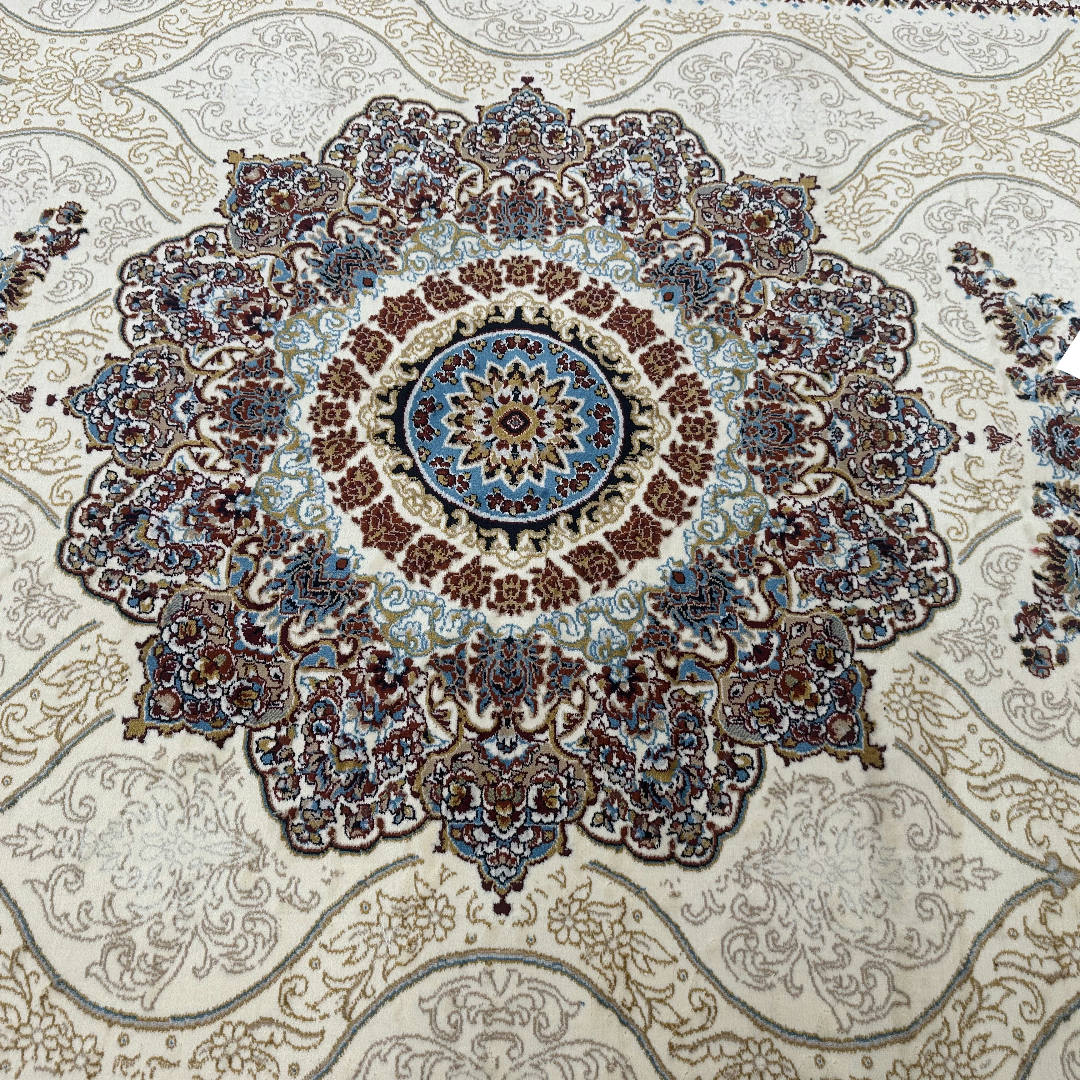 350cm x 250cm Persian Medallion Design Rug