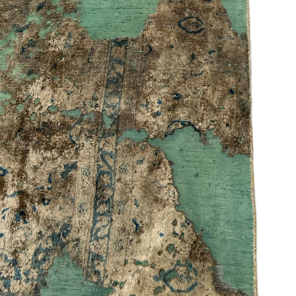 333 x 262 cm Hand-Knotted Ultra Vintage Persian Wool Rug