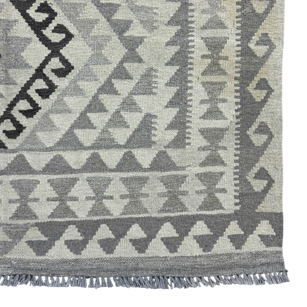179 x 120 cm Hand-Woven Afghan Kilim Rug
