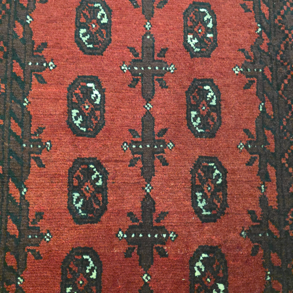 123 x 82 cm Hand-Woven Red Afghan Akche