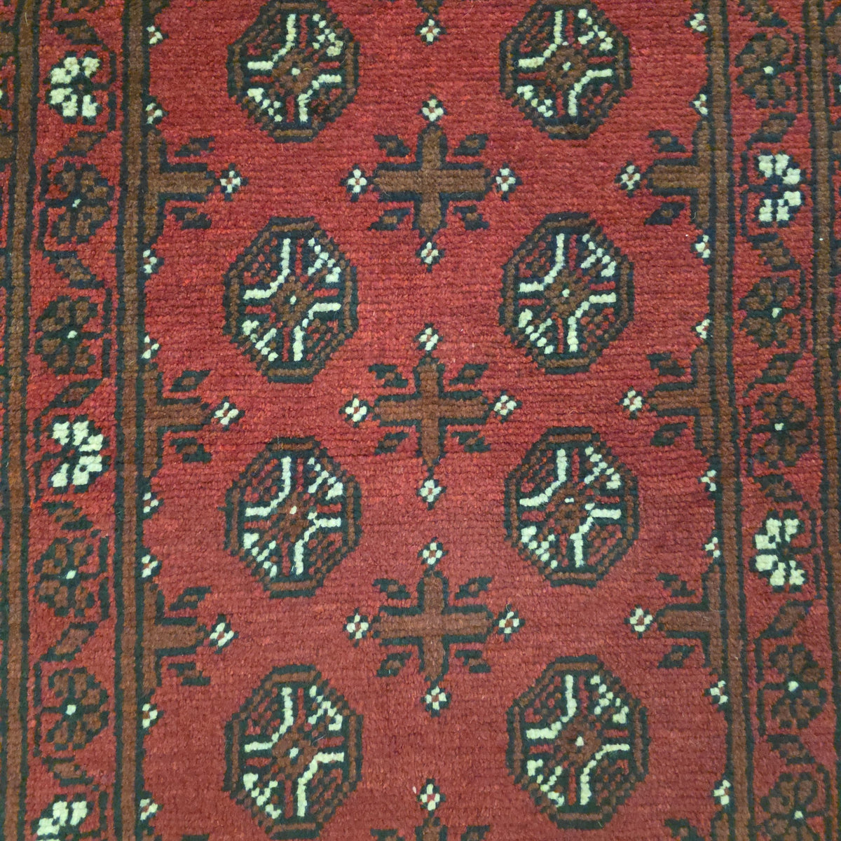 120 x 83 cm Hand-Woven Red Afghan Akche