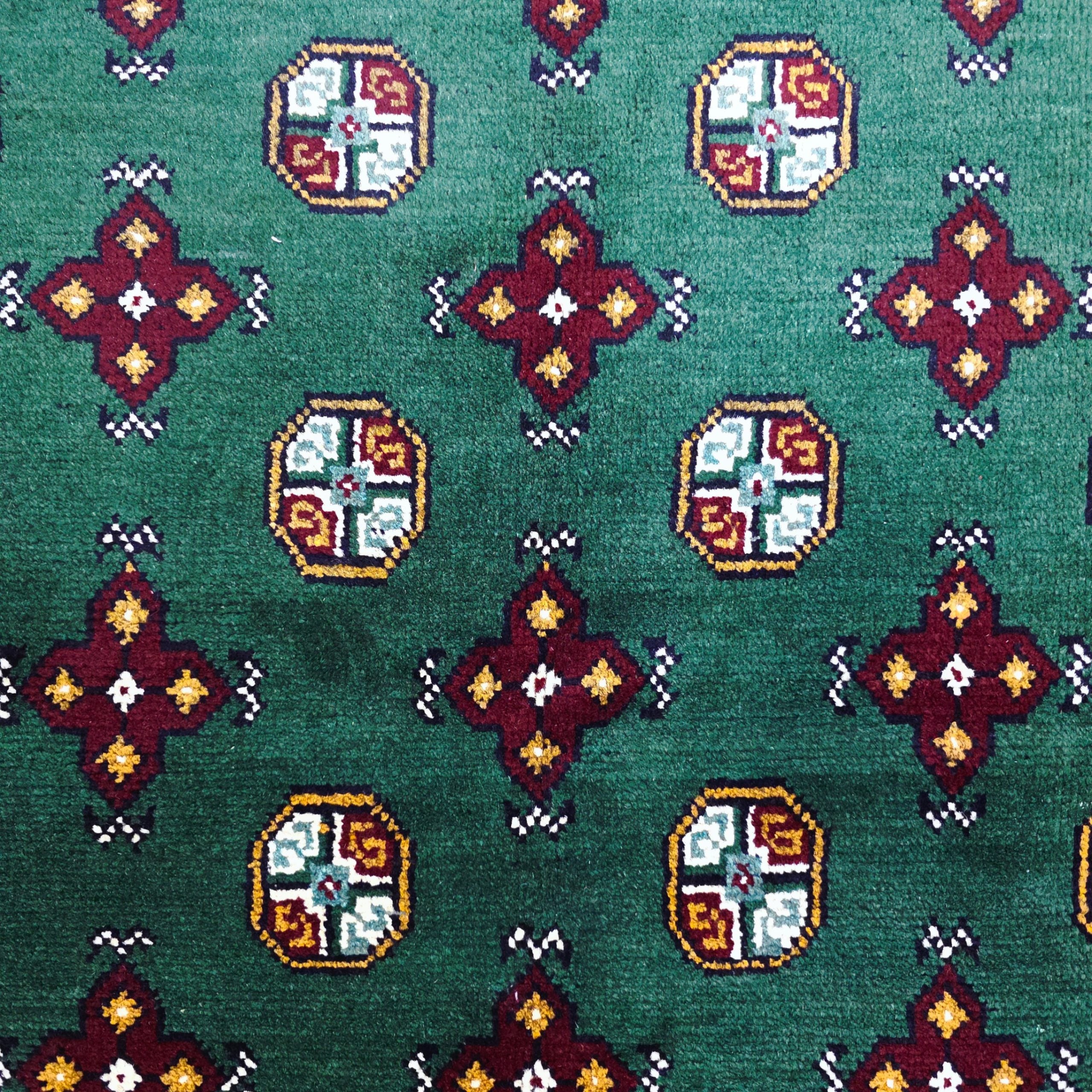 247 x 161 cm Hand-Woven Afghan Akche Rug