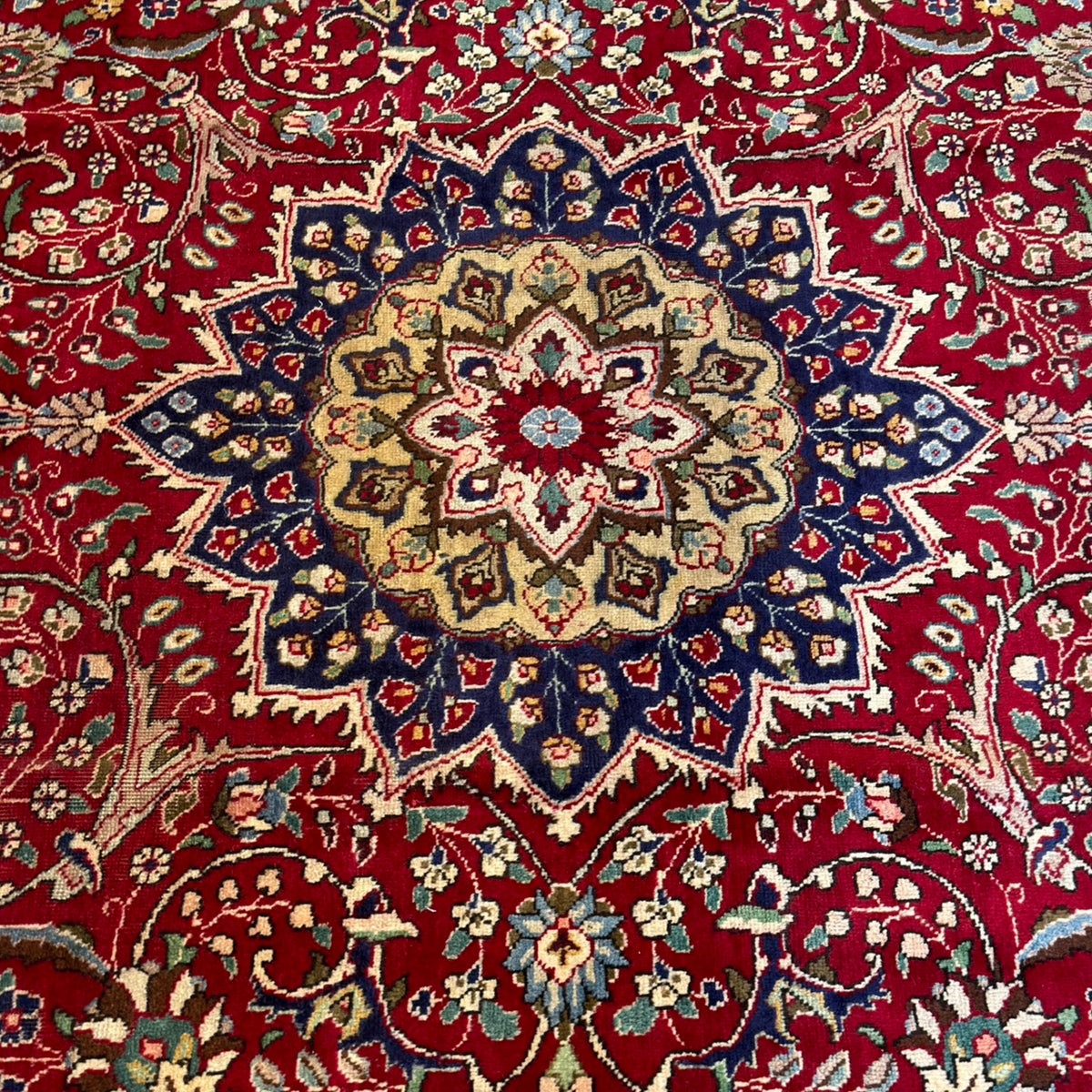 290 x 200 cm Persian Tabriz Hand-Knotted Wool Rug – Red & Navy