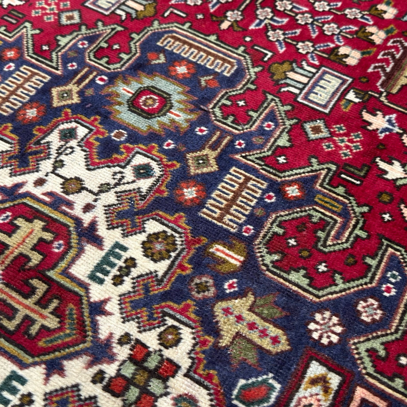 280 x 200 cm Hand-Knotted Persian Geometric Tabriz Rug
