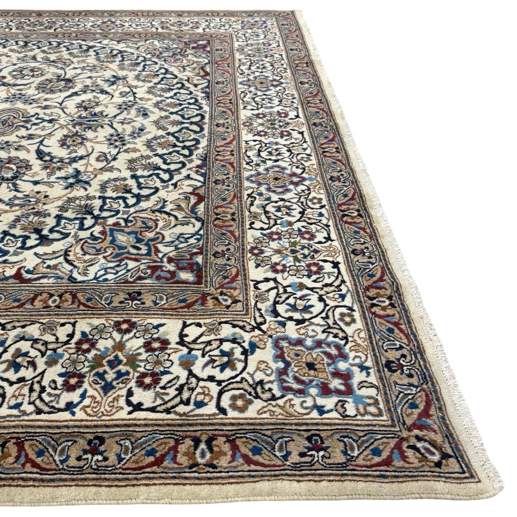 345 x 241 cm Hand Knotted Persian Nain 9la – Silk And Wool Rug