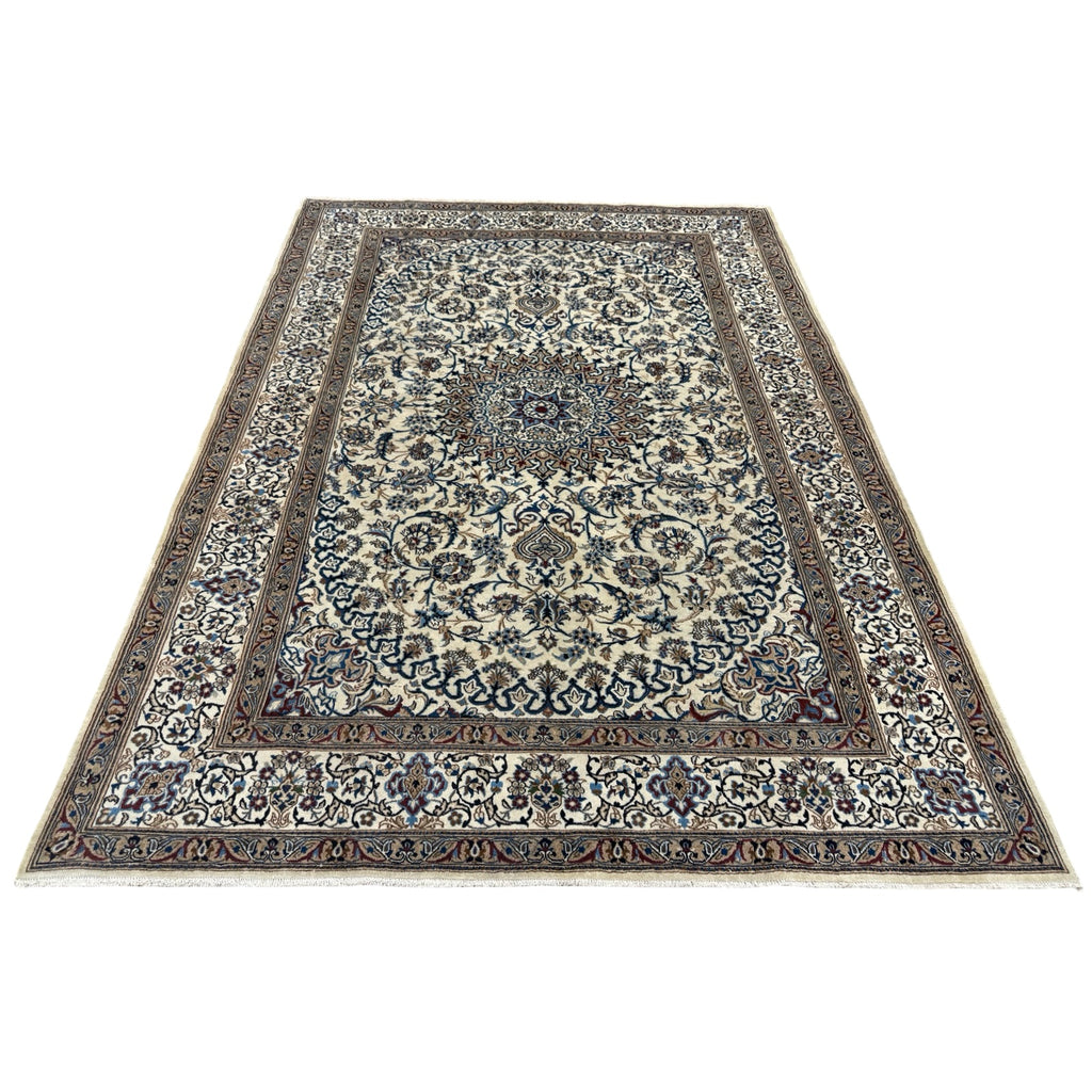 345 x 241 cm Hand Knotted Persian Nain 9la – Silk And Wool Rug