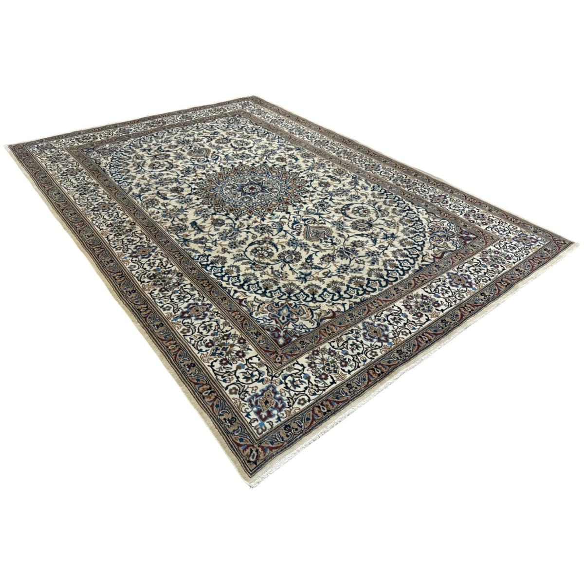 345 x 241 cm Hand Knotted Persian Nain 9la – Silk And Wool Rug